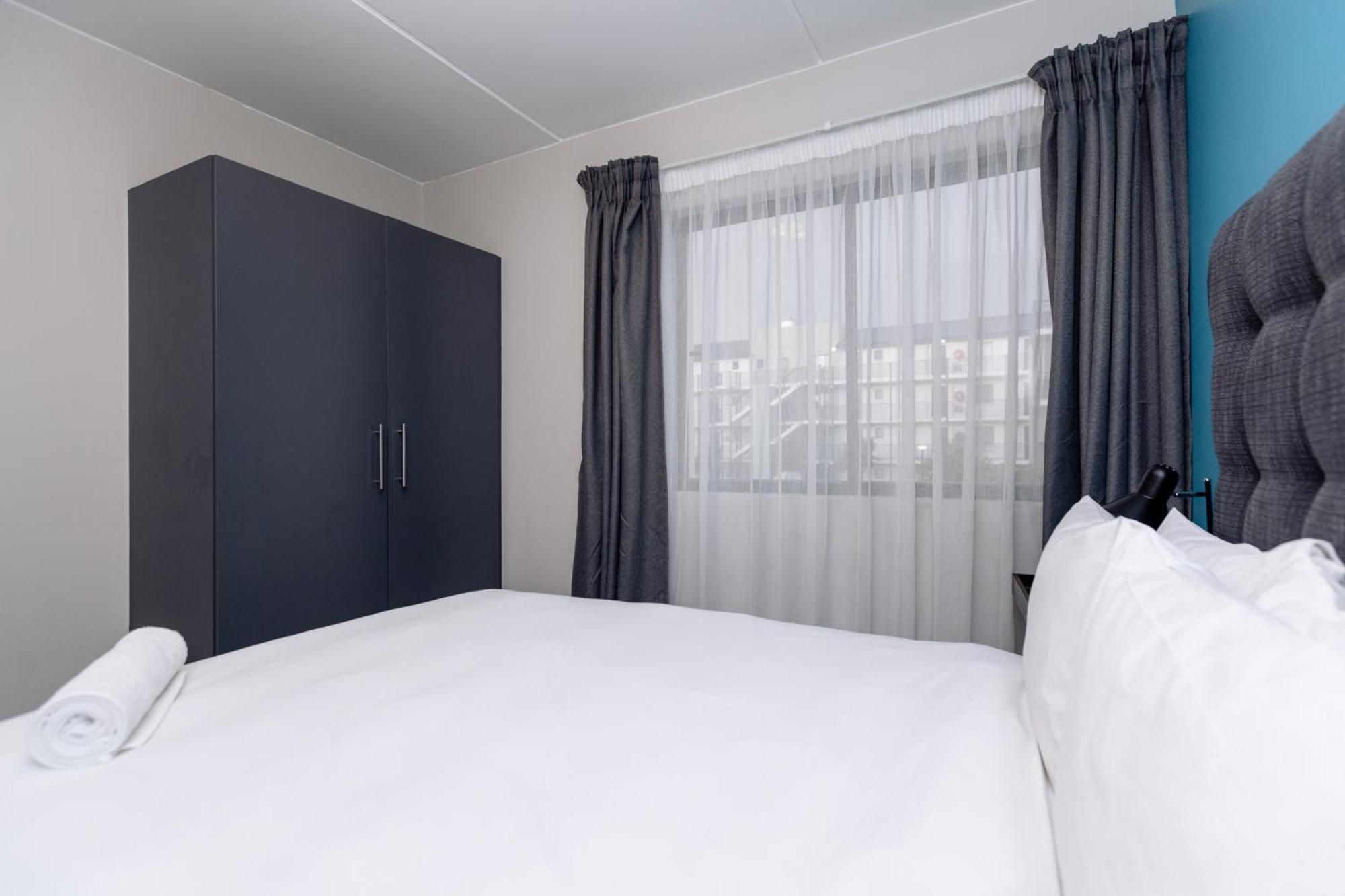 Mint Express Sandton View Johannesburg Esterno foto