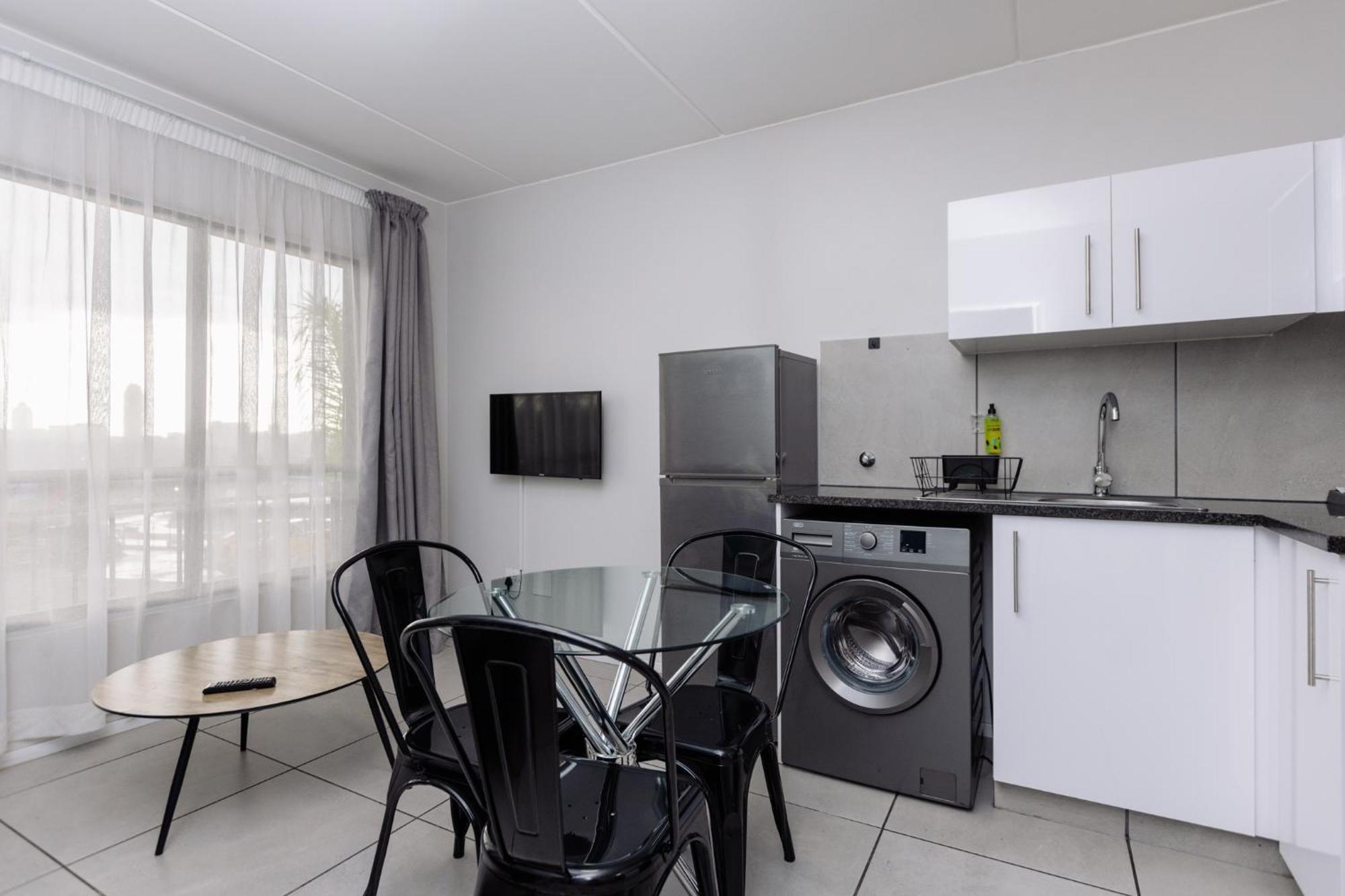 Mint Express Sandton View Johannesburg Esterno foto